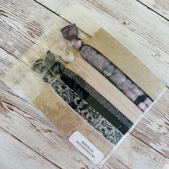 Free People Elastic Hair Ties - Picture 2 of 3